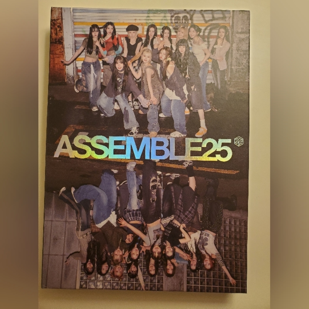 TRIPLES - 2ND FULL ALBUM [ASSEMBLE25] We So Alive Kpop Album Version